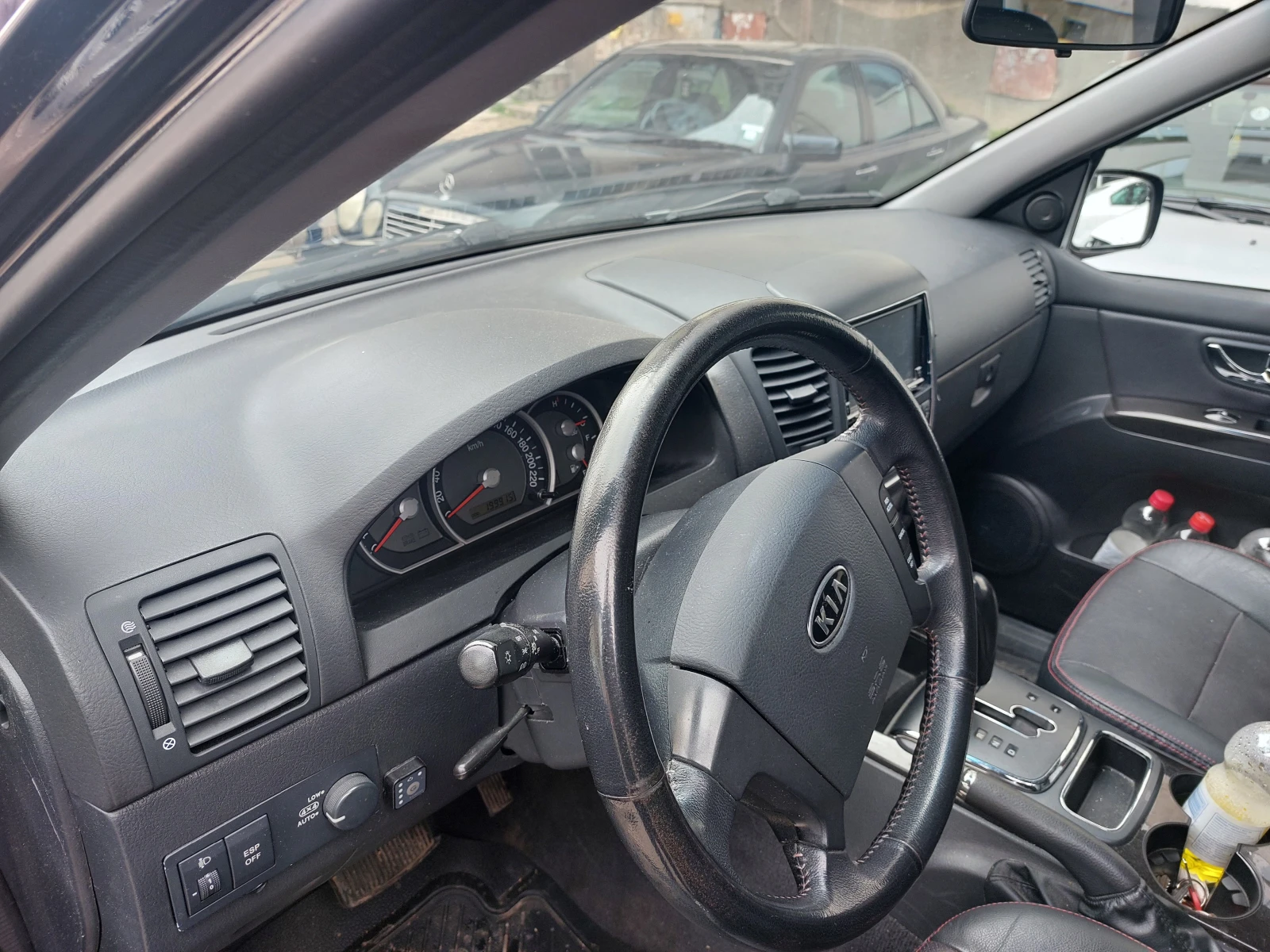 Kia Sorento, снимка 8 - Автомобили и джипове - 54028618