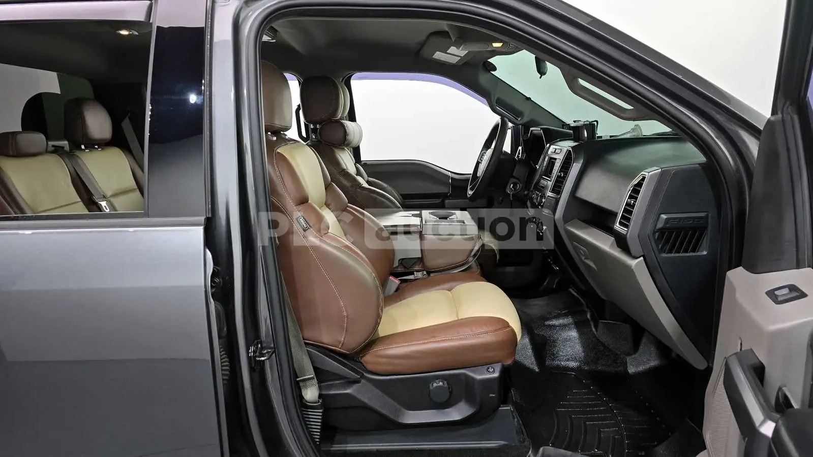 Ford F150, снимка 10 - Автомобили и джипове - 54108851