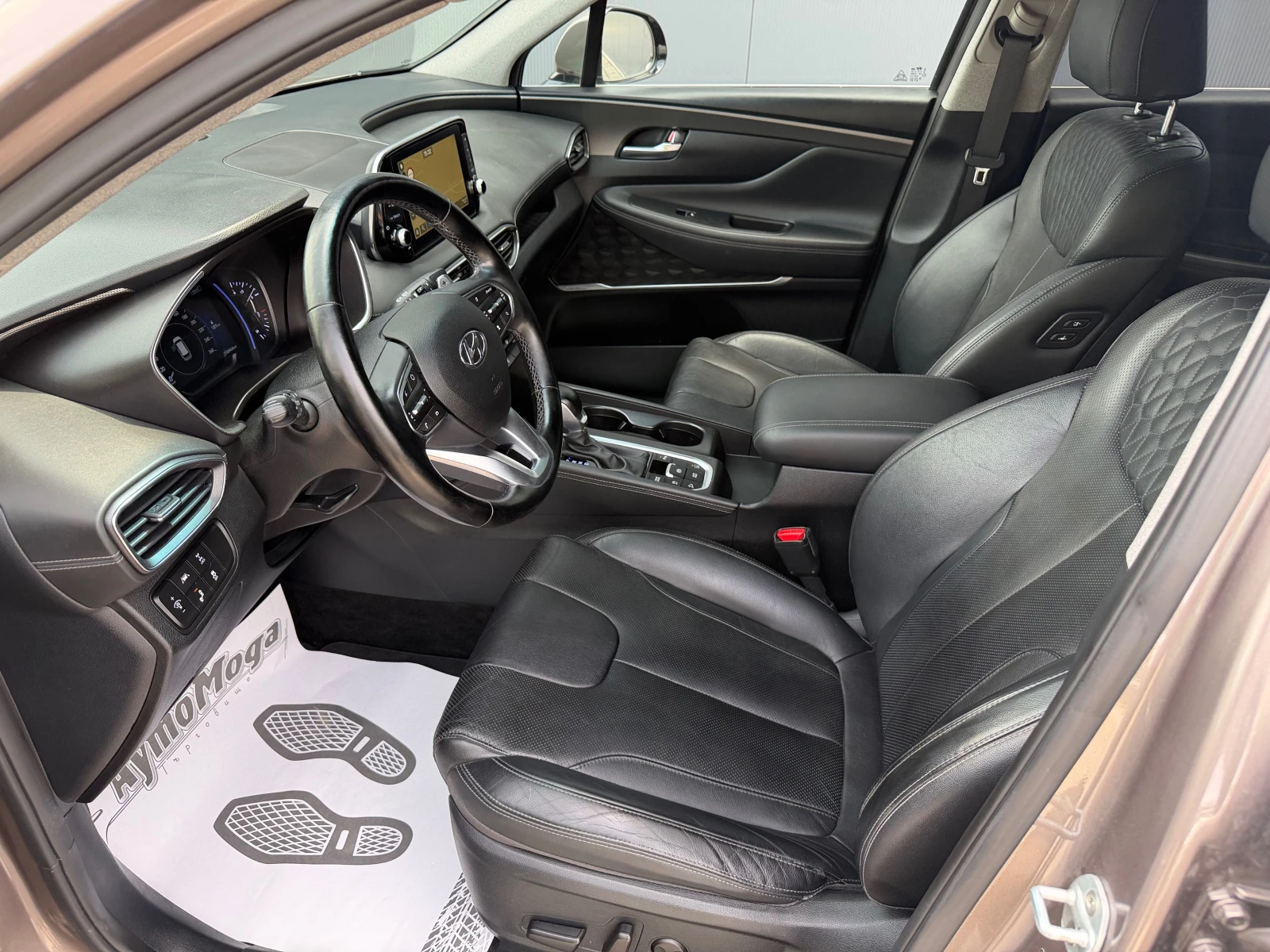 Hyundai Santa fe 2.2 4X4 AVT, снимка 8 - Автомобили и джипове - 54783314