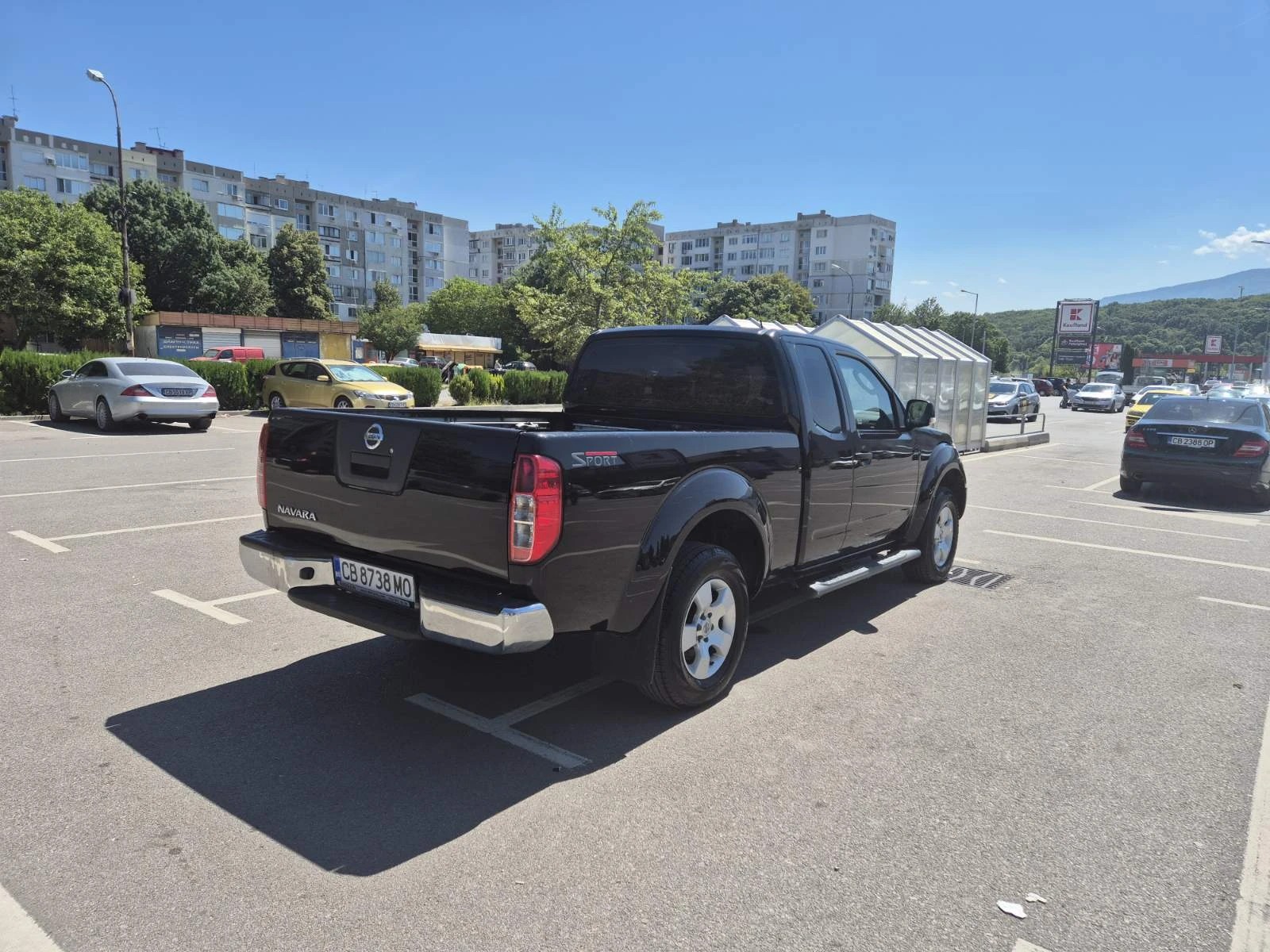 Nissan Navara DC4WD, снимка 6 - Автомобили и джипове - 55783167