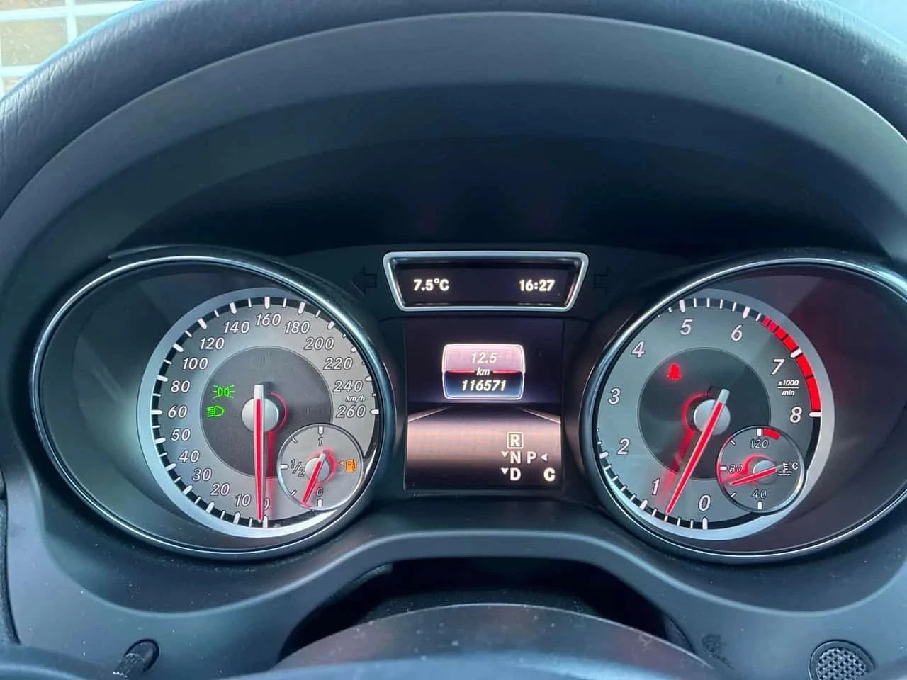 Mercedes-Benz GLA, снимка 14 - Автомобили и джипове - 56724048