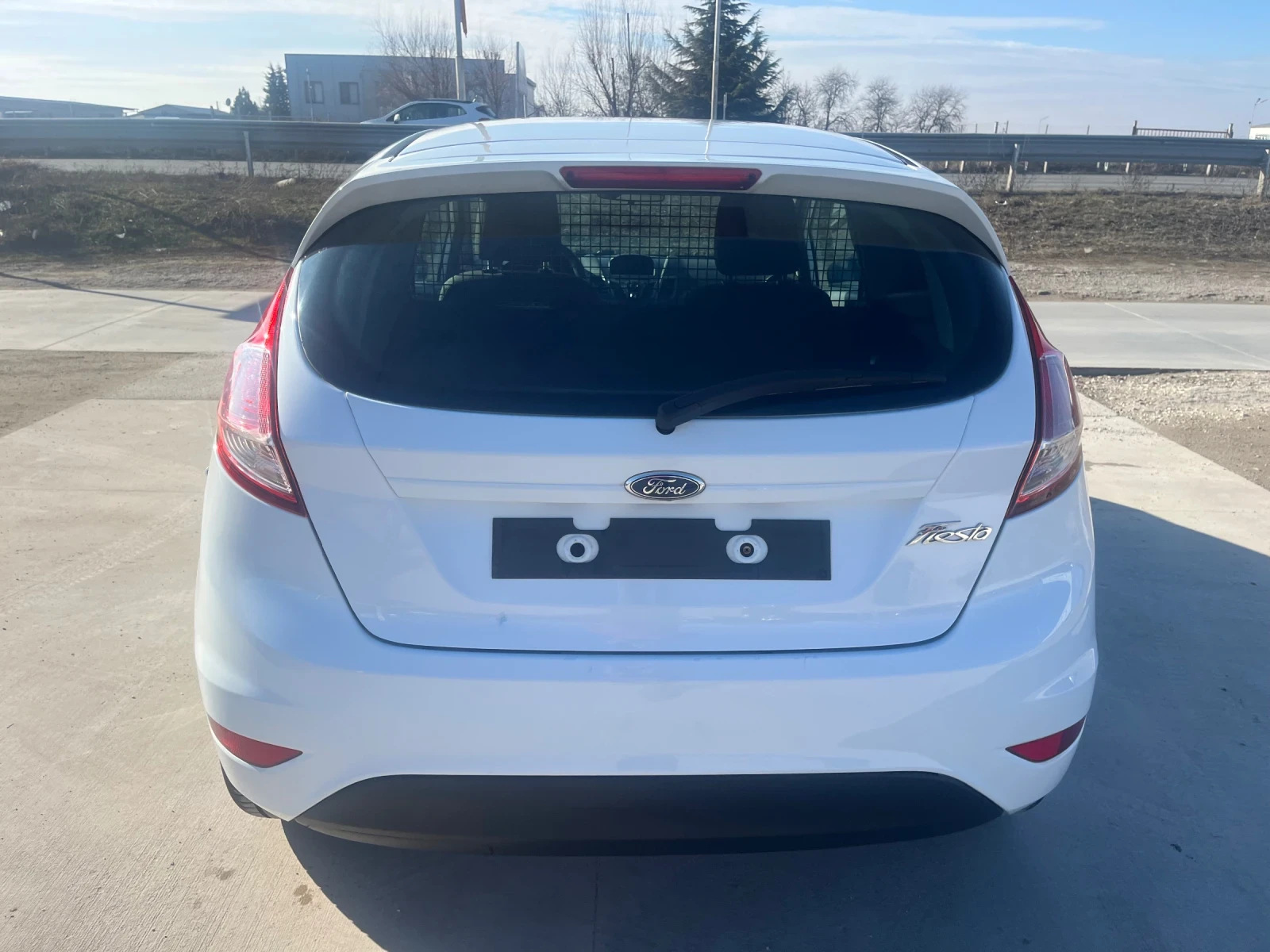 Ford Fiesta 1.5Klima-N1 - изображение 6