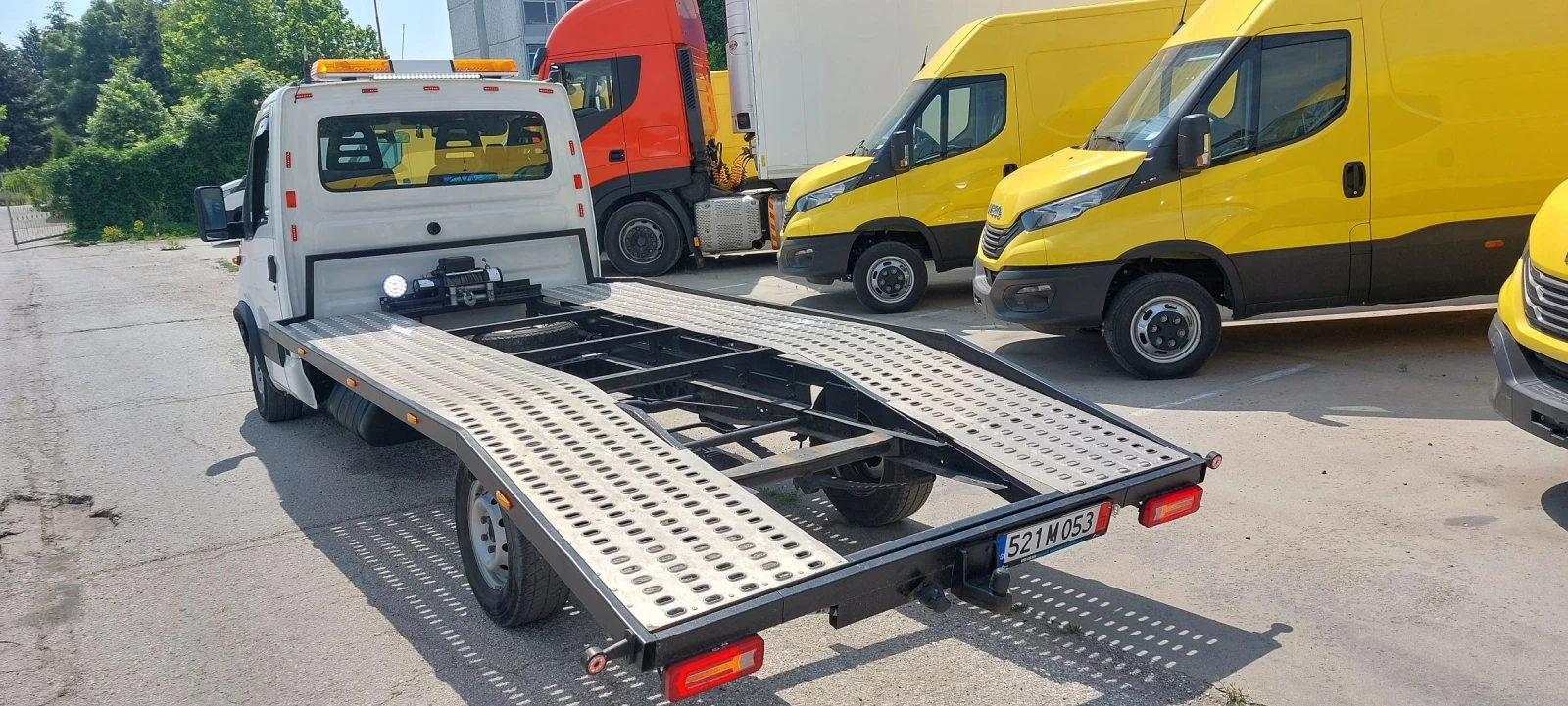 Iveco 35c13 ПЪТНА ПОМОЩ , снимка 8 - Бусове и автобуси - 56358346