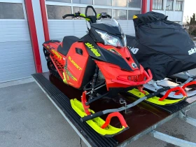     Ski-Doo Summit 800R E-TEC 154 REV/XM 3 LUG TRACK KYB DYNO PORT