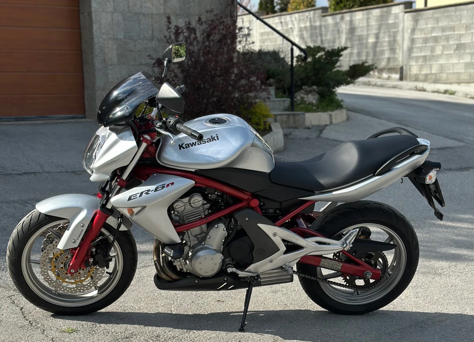 Kawasaki ER 6N ABS - изображение 2