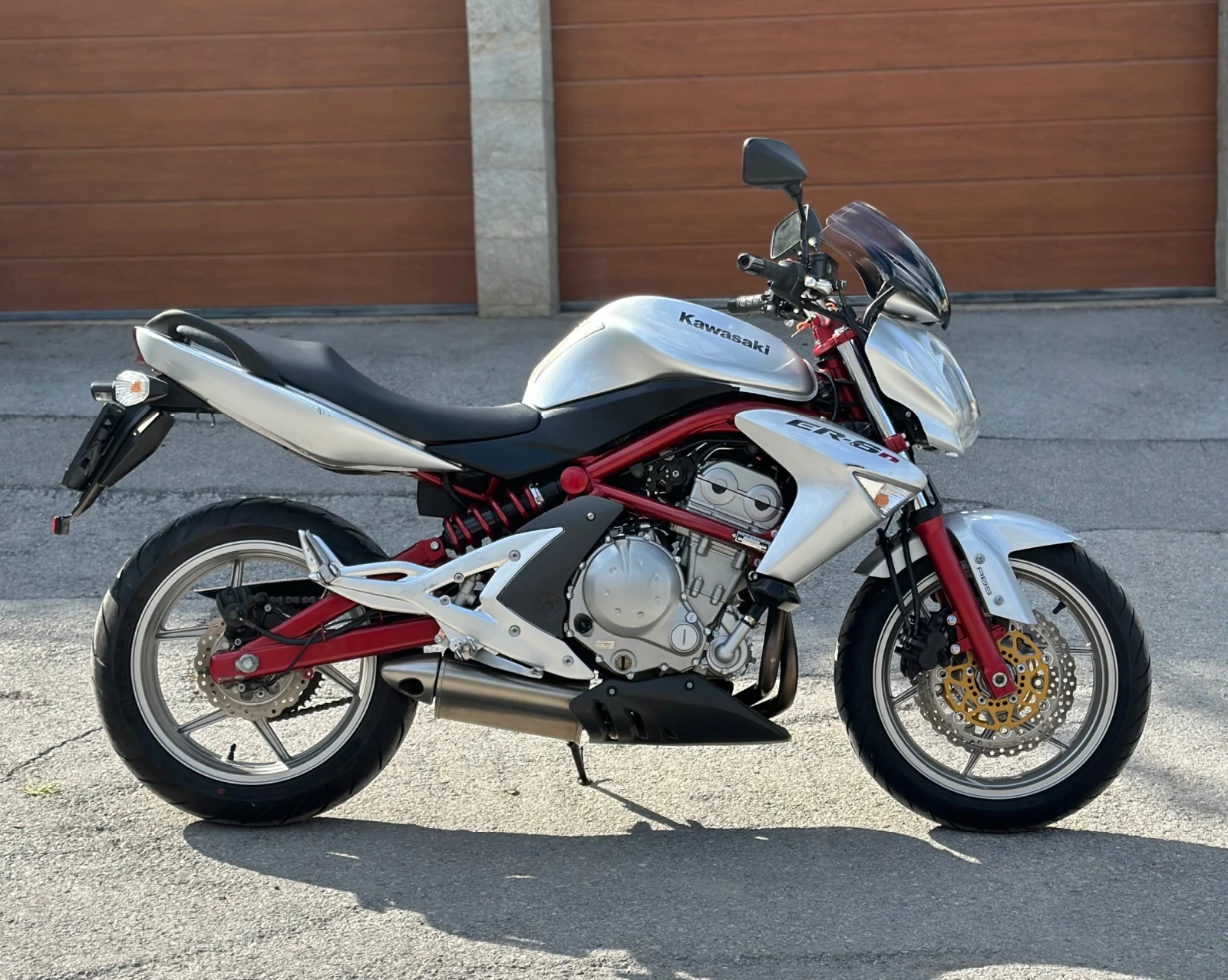 Kawasaki ER 6N ABS - изображение 3