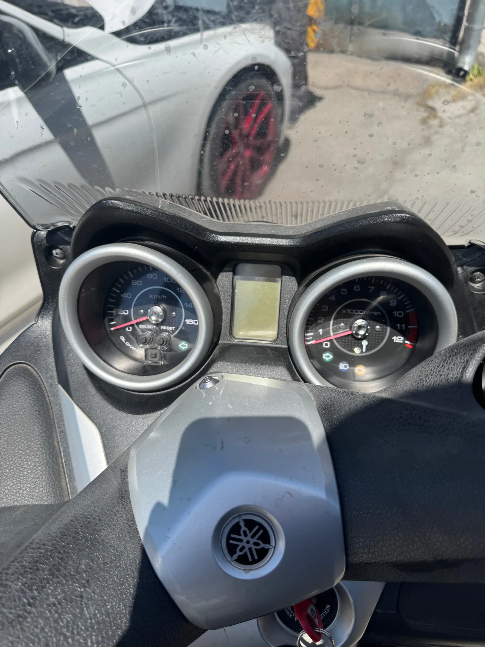 Yamaha X-max  - изображение 8