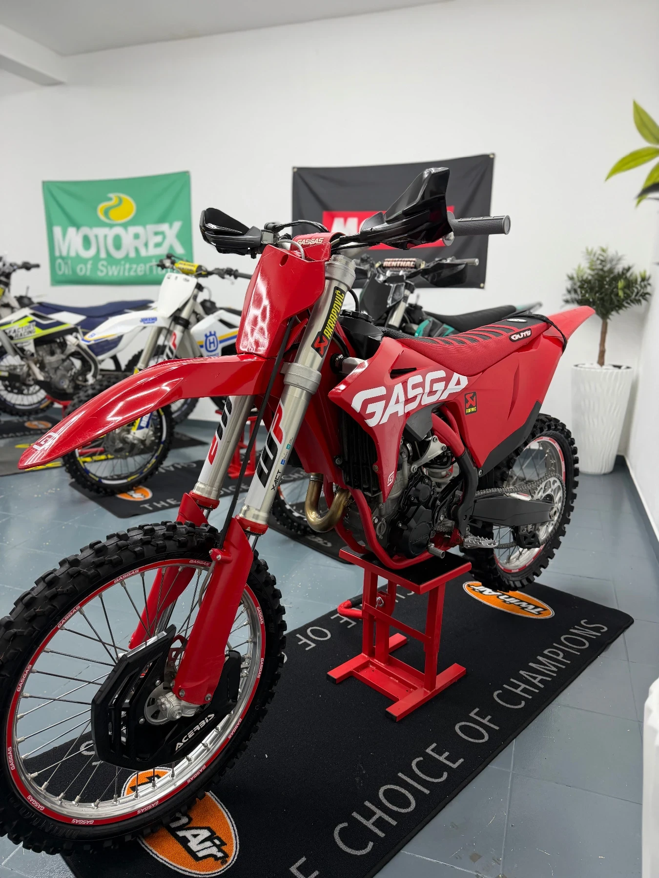 GASGAS EC 250F 2022 /0 часа от основен ремонт /Като нов - изображение 6