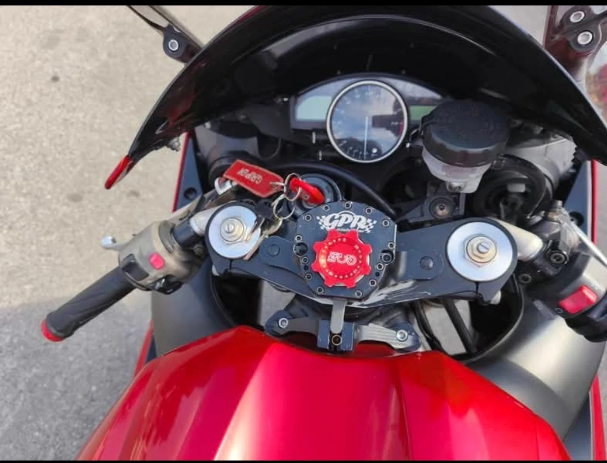 Yamaha YZF-R1 RN12 , снимка 10 - Мотоциклети и мототехника - 55673357