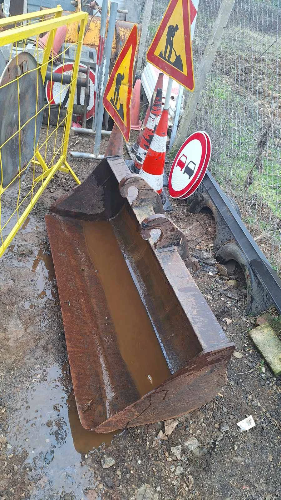 Багер New Holland LB115B-4PS - изображение 10