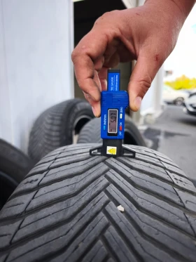 Гуми Всесезонни 225/60R18, снимка 1