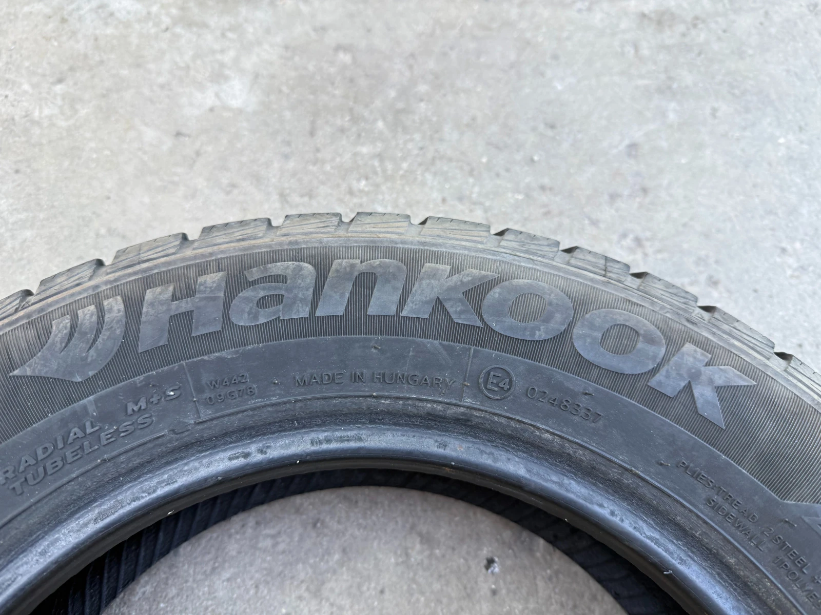 Гуми Зимни 145/80R13, снимка 4 - Гуми и джанти - 55687437