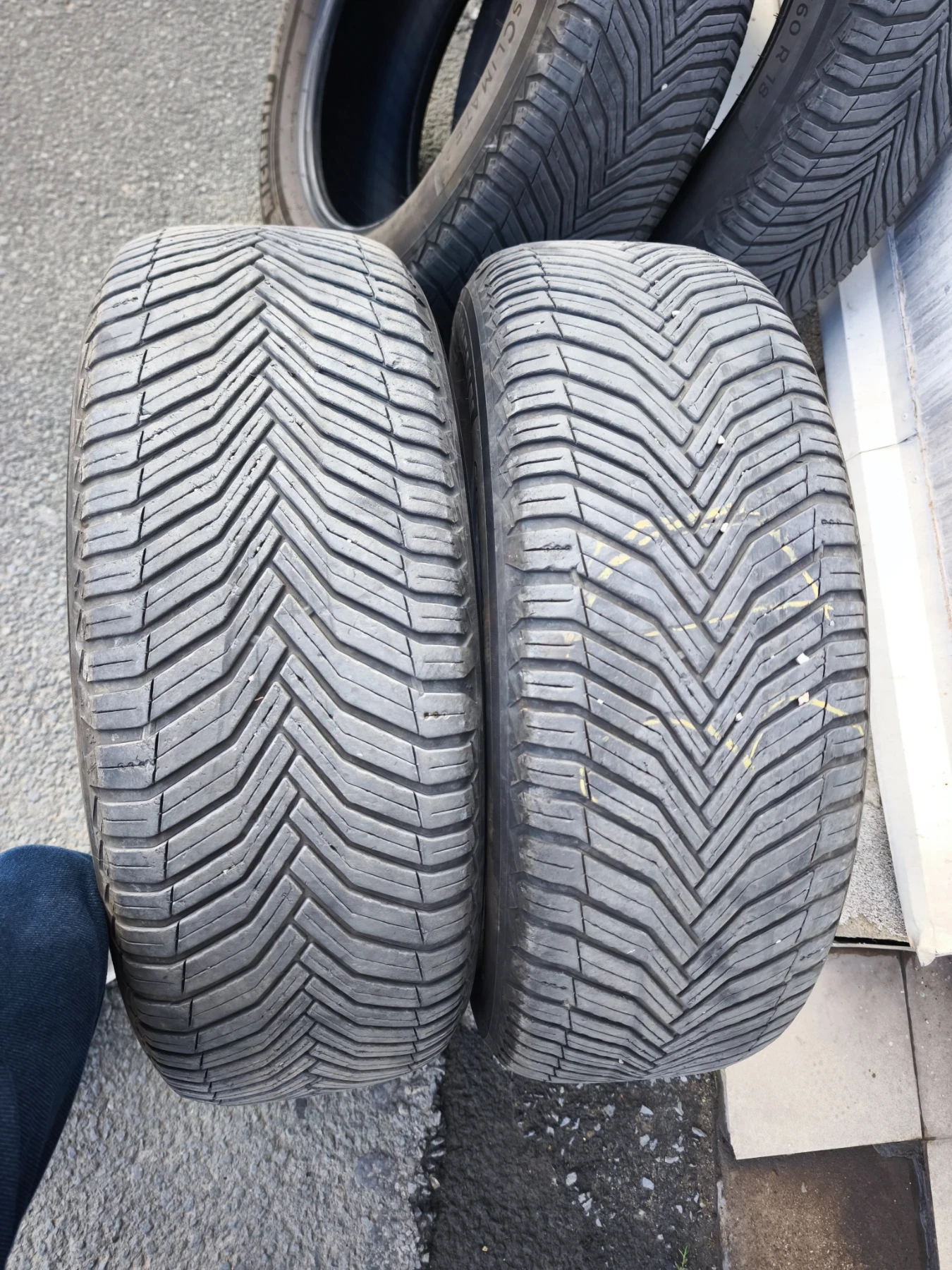 ���� 225/60R18 | Mobile.bg � ����������� 9