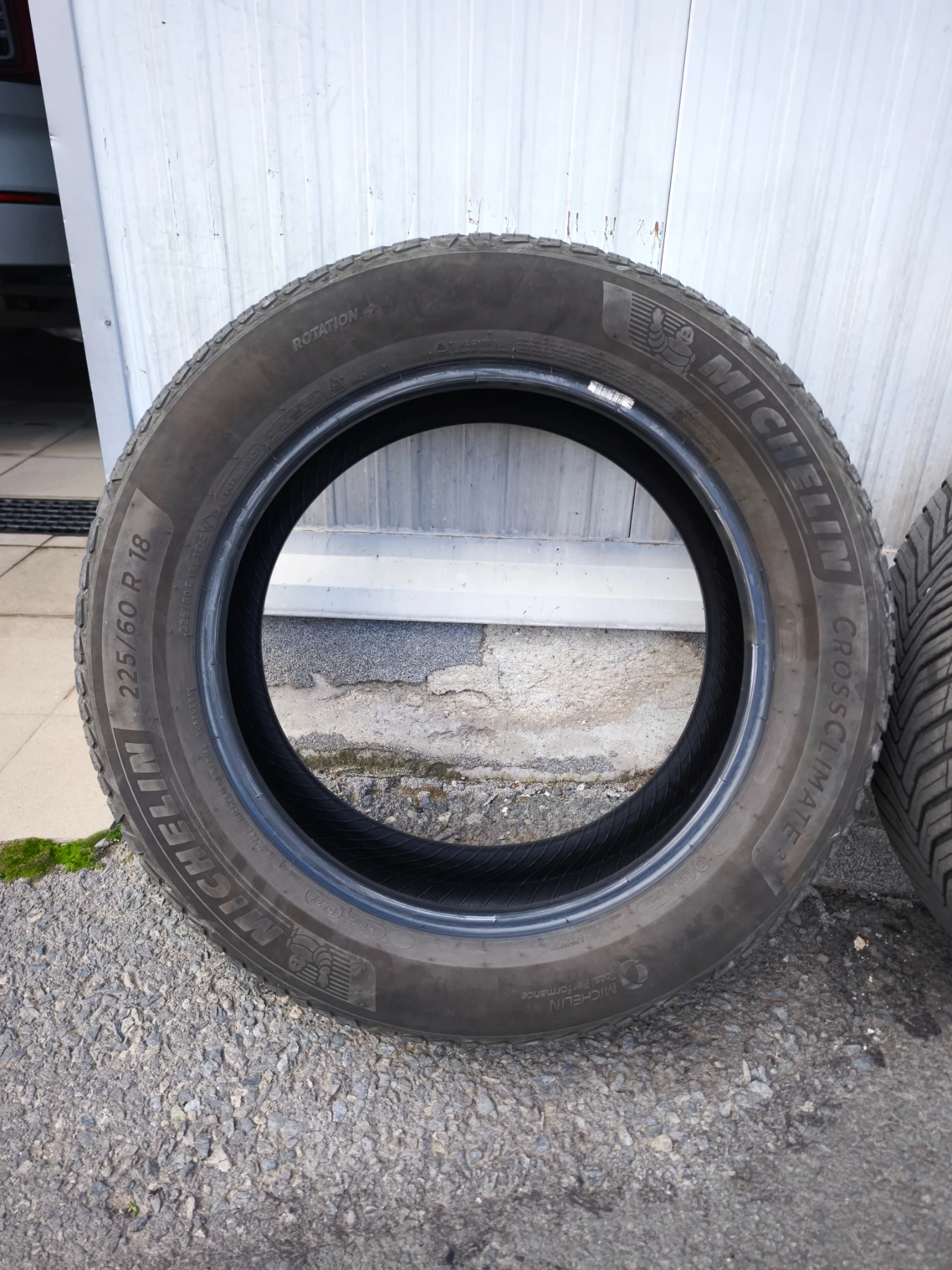 ���� 225/60R18 | Mobile.bg � ����������� 2
