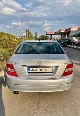 Mercedes-Benz C 220 646 Автоматик Elegance, снимка 8