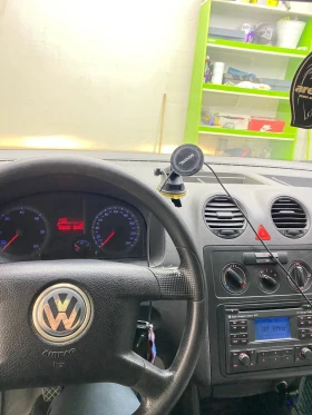 VW Caddy 1.9 - 3500 € / 6845.40 лв. - 25734863 10