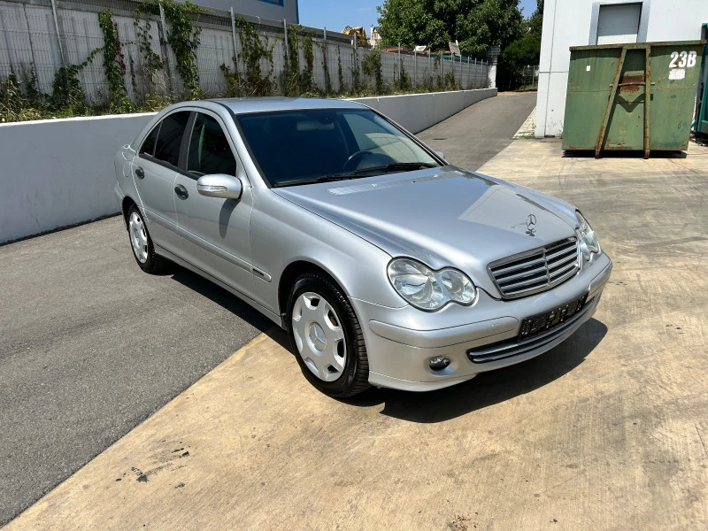 Mercedes-Benz C 220 CDI, снимка 5 - Автомобили и джипове - 46605879