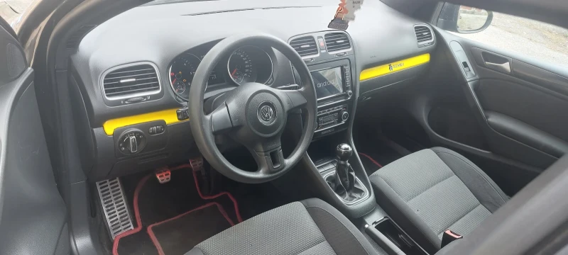 VW Golf, снимка 4 - Автомобили и джипове - 47465977