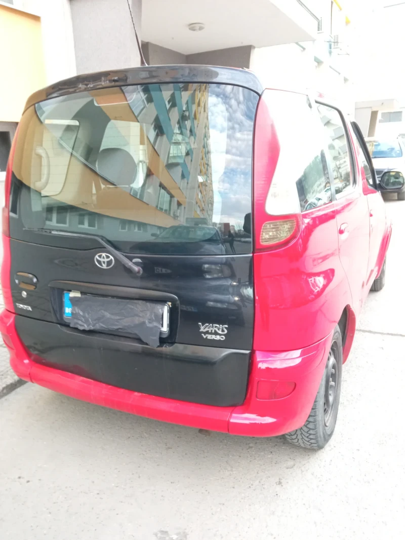 Toyota Yaris verso Фарове капчица, снимка 4 - Автомобили и джипове - 47522055