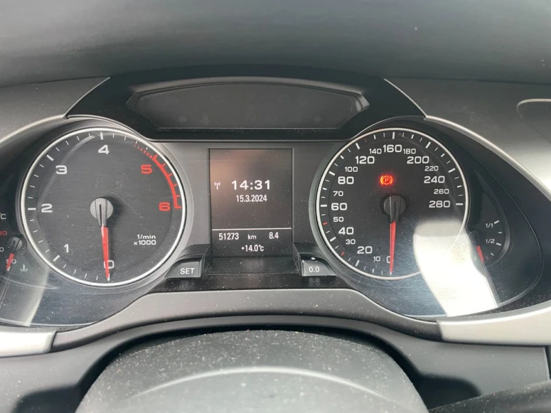 Audi A4 b8 2.0 tdi, снимка 9 - Автомобили и джипове - 47669851