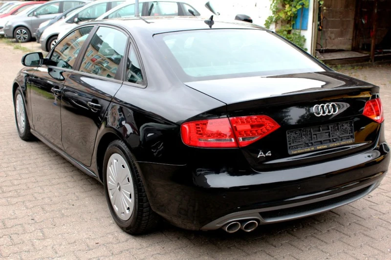 Audi A4 b8 2.0 tdi, снимка 5 - Автомобили и джипове - 47669851