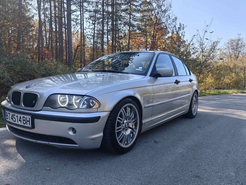 BMW 320, снимка 3 - Автомобили и джипове - 47907692