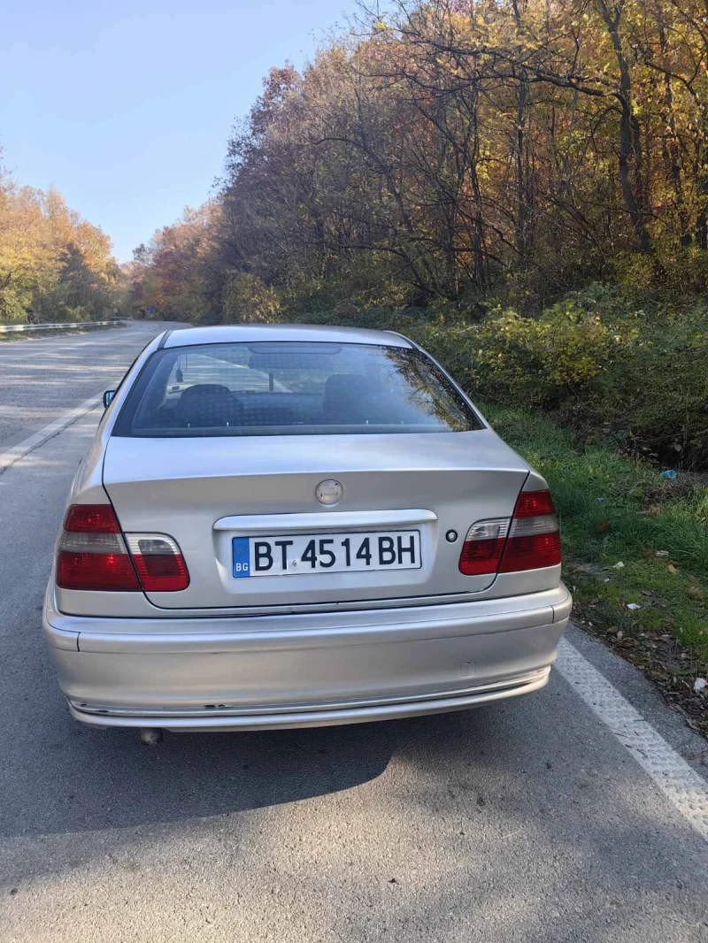 BMW 320, снимка 4 - Автомобили и джипове - 47907692