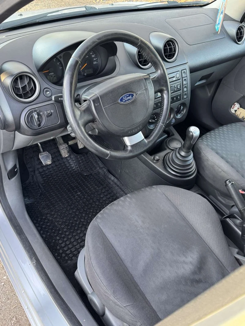 Ford Fiesta, снимка 4 - Автомобили и джипове - 48558961