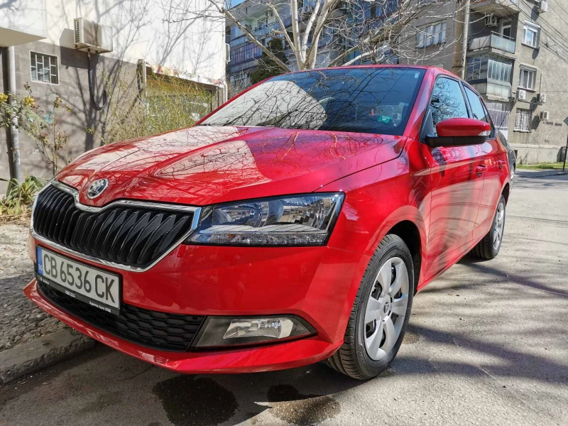 Skoda Fabia, снимка 2 - Автомобили и джипове - 52256113