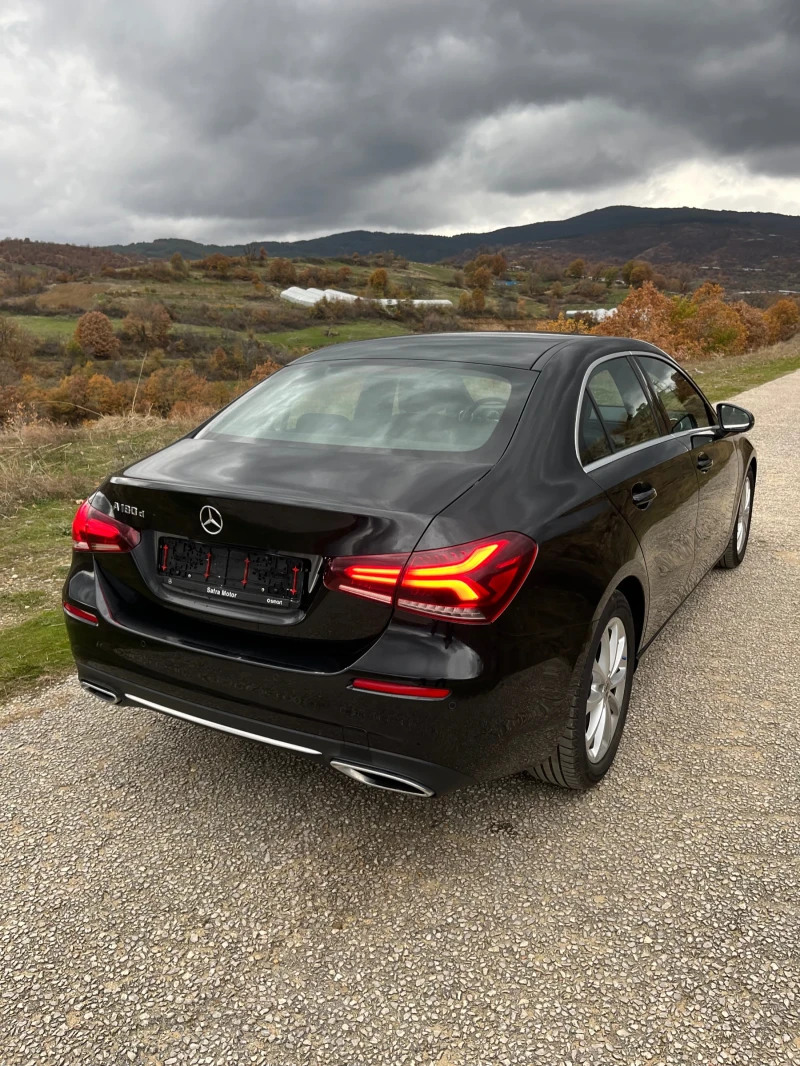 Mercedes-Benz A 180 Коледна Оферта, снимка 5 - Автомобили и джипове - 52822652