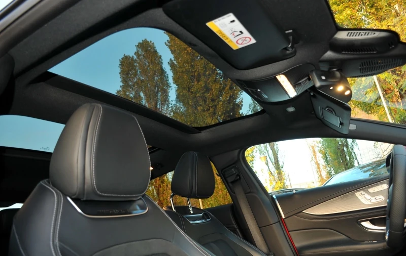 Mercedes-Benz AMG GT 53 4-Door Coupe EQ Boost 4MATIC+ , снимка 13 - Автомобили и джипове - 52573926