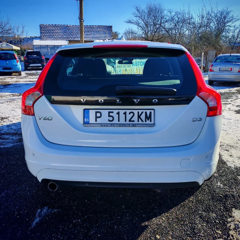 Volvo V60 2014 2.0 D3, снимка 5 - Автомобили и джипове - 53047030