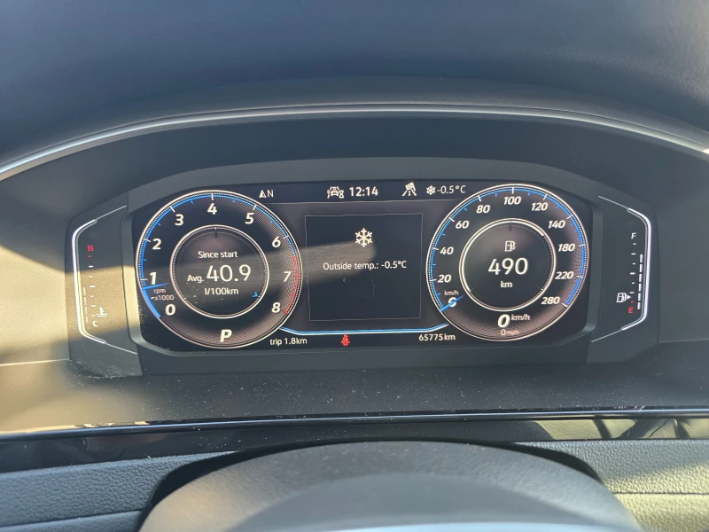 VW Arteon FACELIFT 65500 КМ!!!, снимка 10 - Автомобили и джипове - 53152996