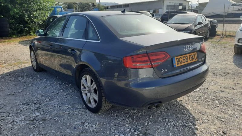 Audi A4 2.0 TDI, снимка 4 - Автомобили и джипове - 33836272