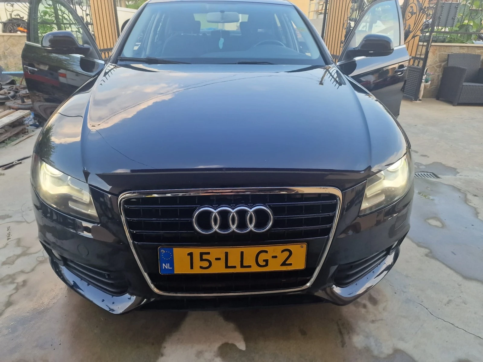 Audi A4 B8, снимка 1