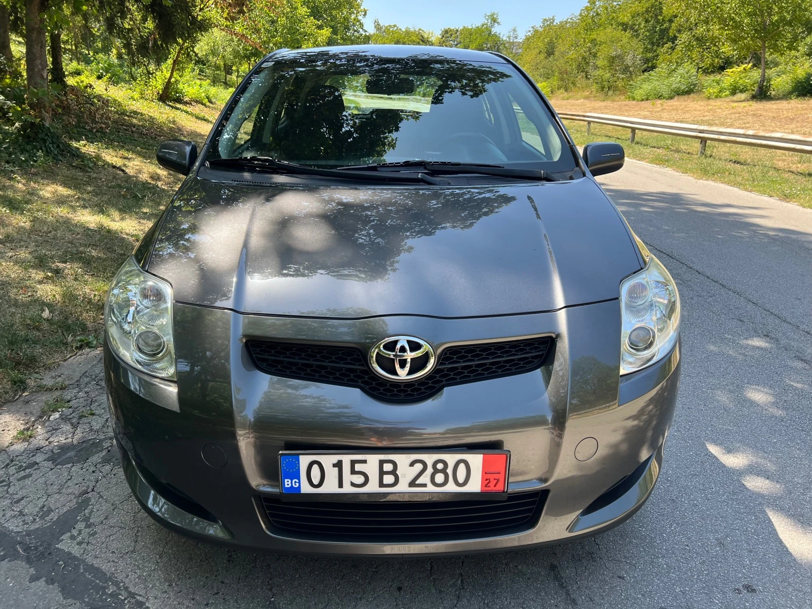 Toyota Auris 1.4 D4D/90p.s-5 vrati - изображение 3