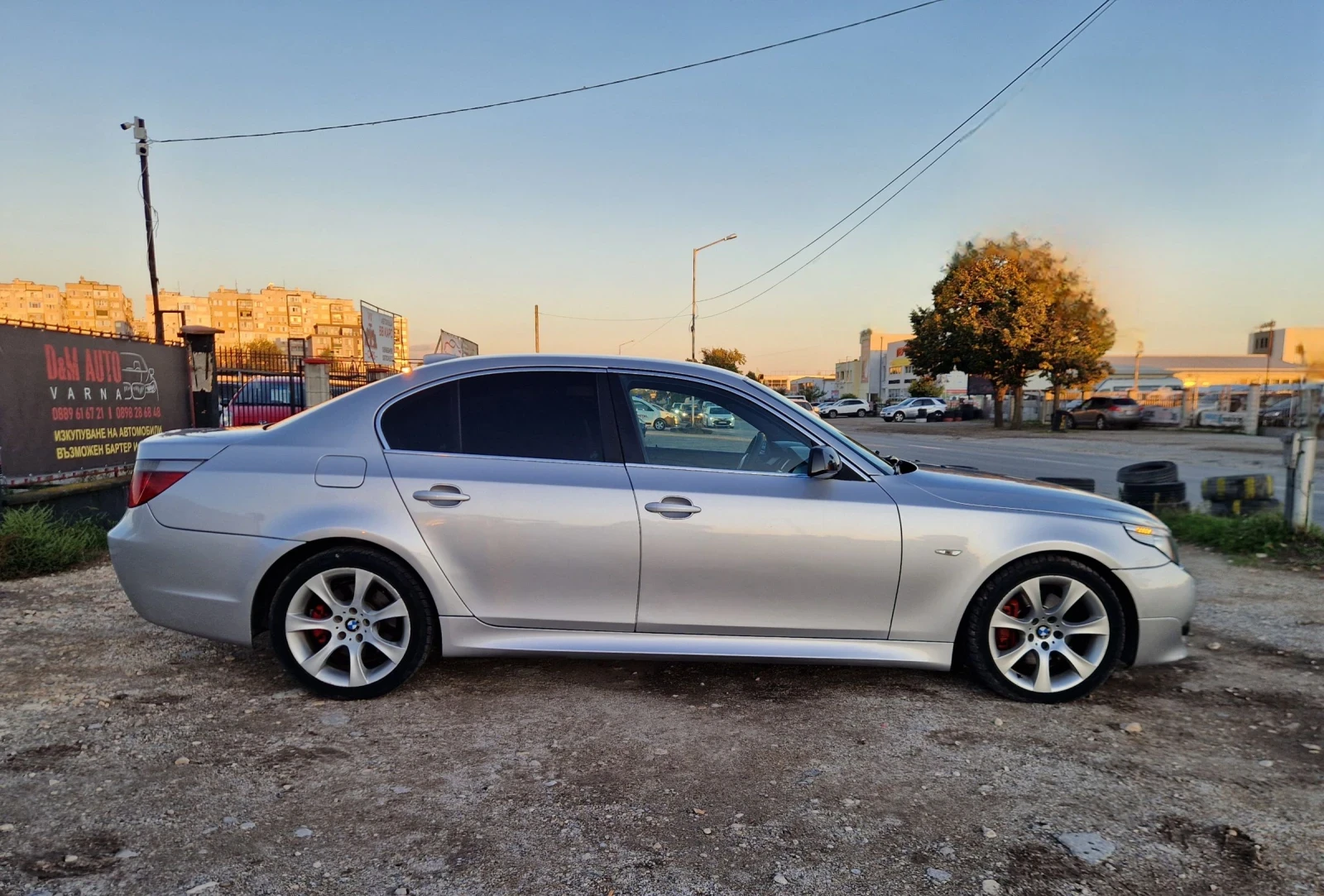 BMW 530 3.0 Дизел М-пакет / Автомат / Регистриран  - изображение 6