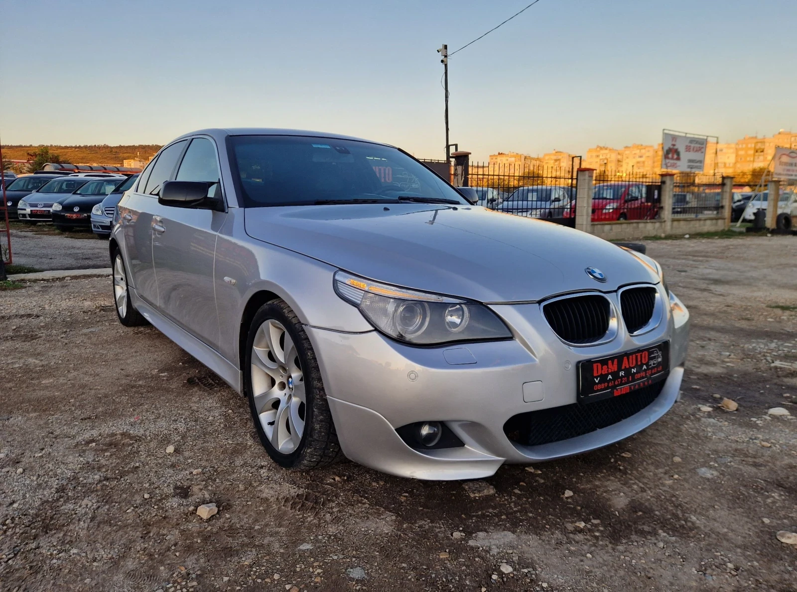 BMW 530 3.0 Дизел М-пакет / Автомат / Регистриран  - изображение 3