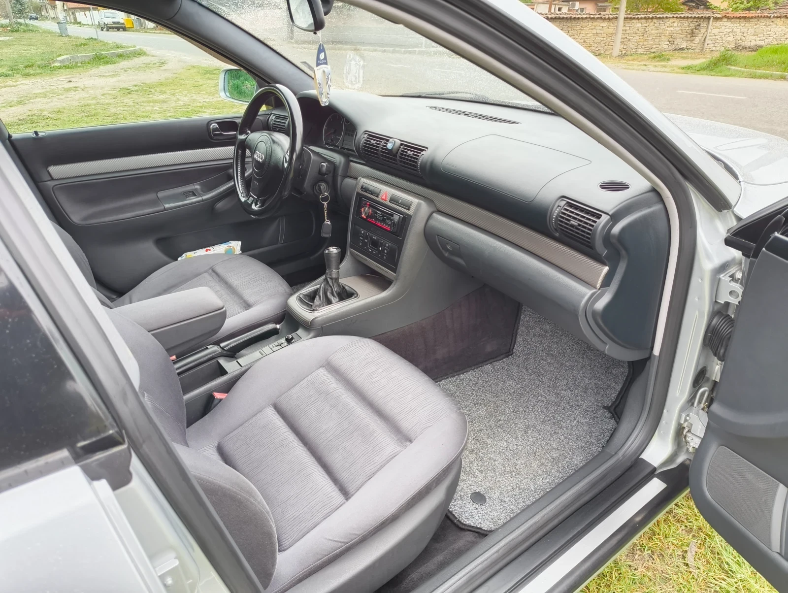 Audi A4 1.9 TDI - изображение 9
