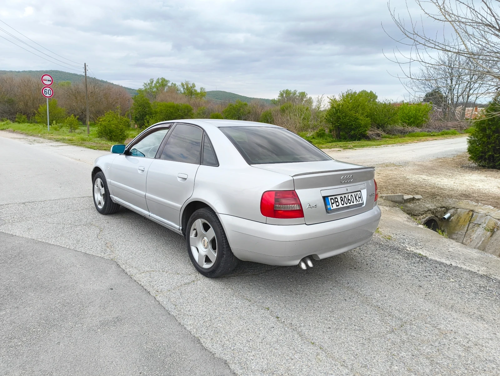 Audi A4 1.9 TDI - изображение 4