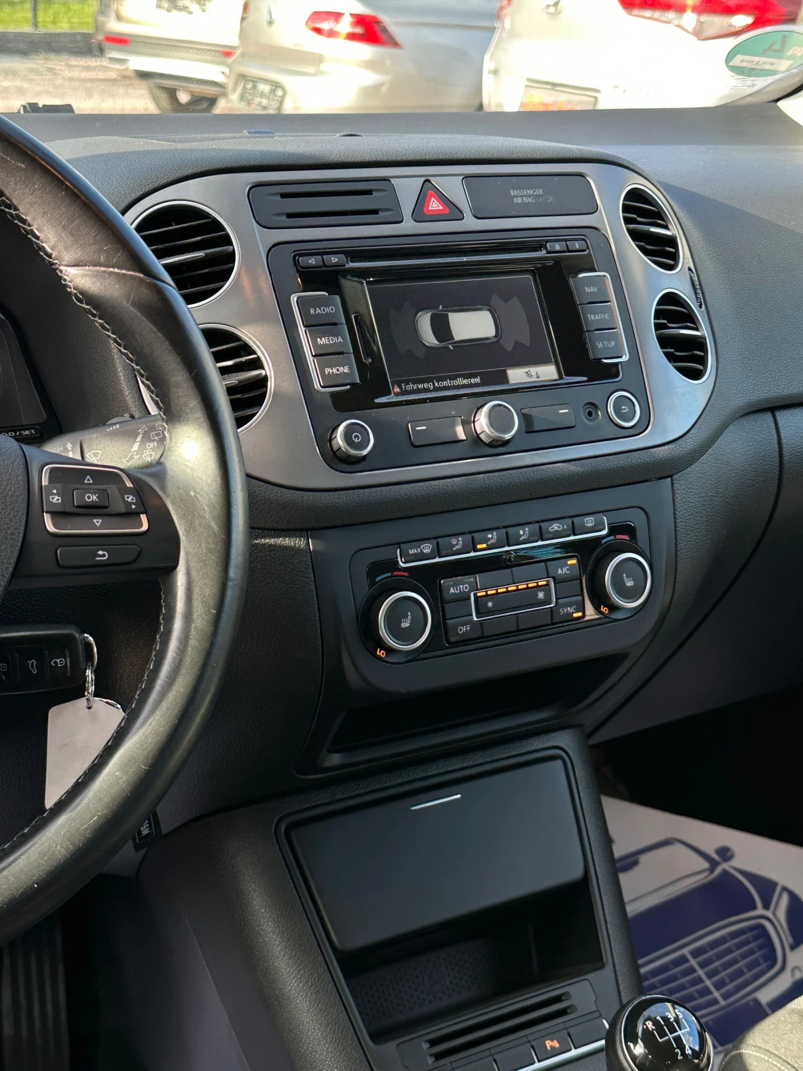 VW Golf Plus Life* 1.6tdi* 105k.c*  - изображение 10