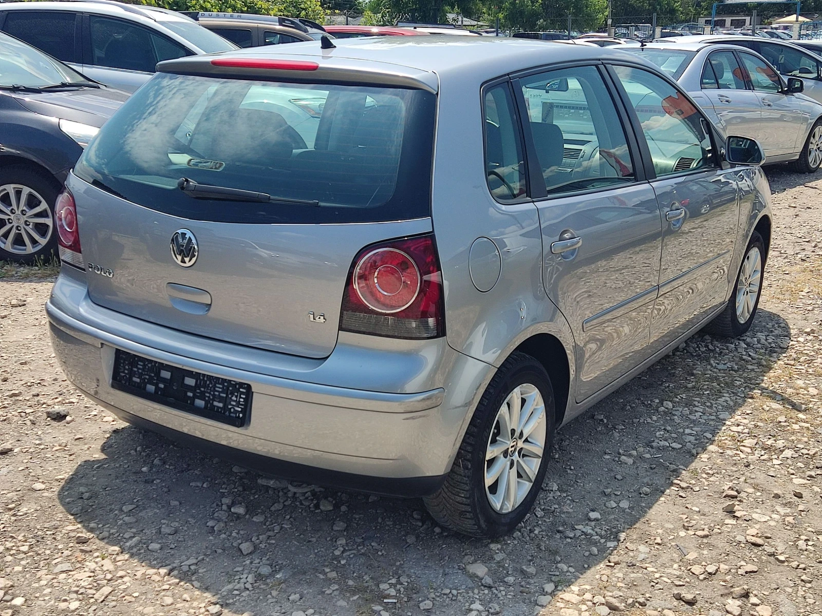 VW Polo 1.4i  - изображение 3