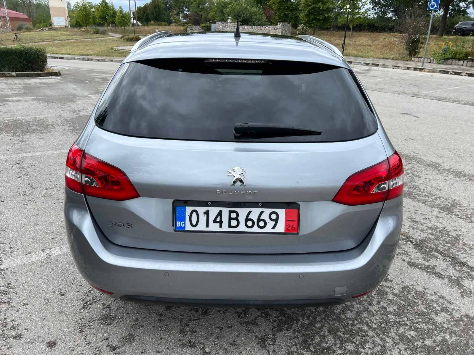 Peugeot 308 1.6D-GT Line-FULL LED-PANORAMA-RECARO - изображение 6