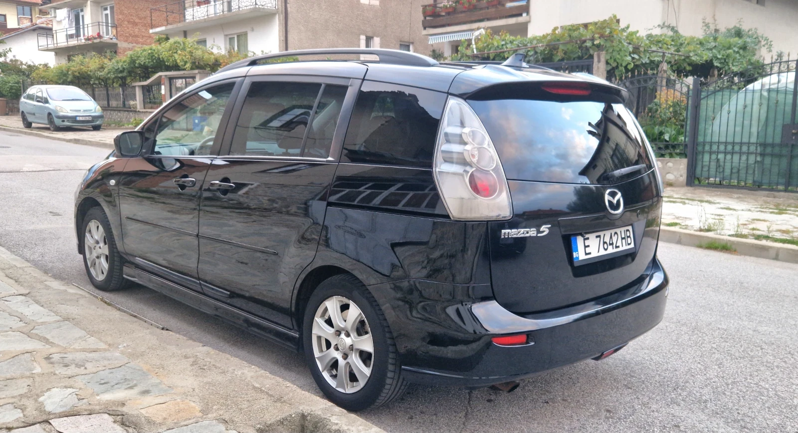 Mazda 5 2.0 CD - изображение 4
