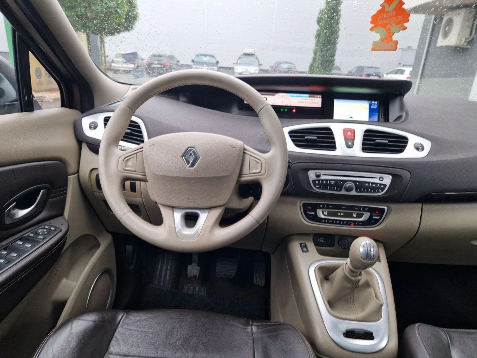 Renault Scenic 2.0 / 160 . | Mobile.bg   10