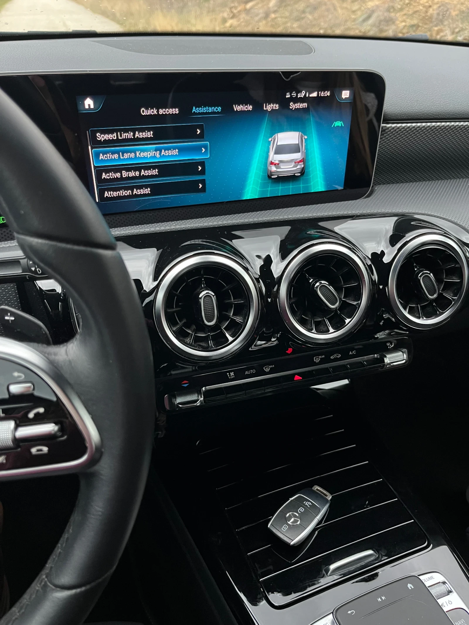 Mercedes-Benz A 180  - изображение 9