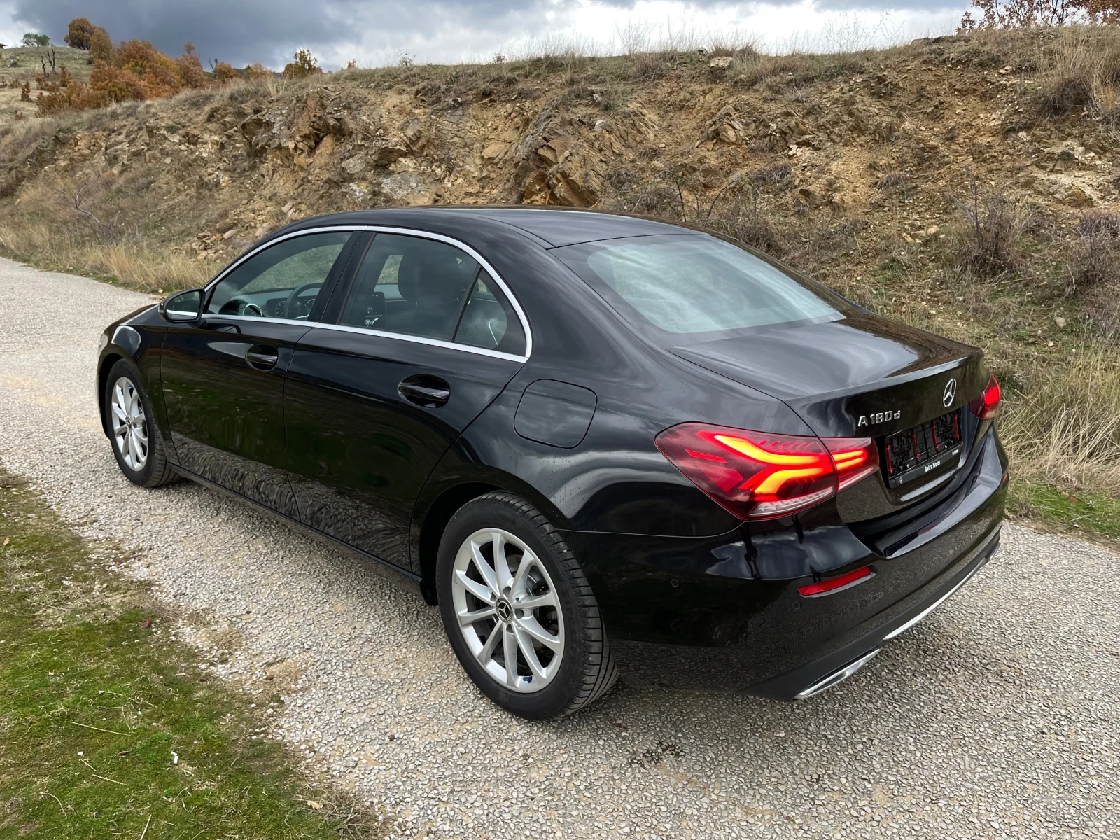 Mercedes-Benz A 180  - изображение 6