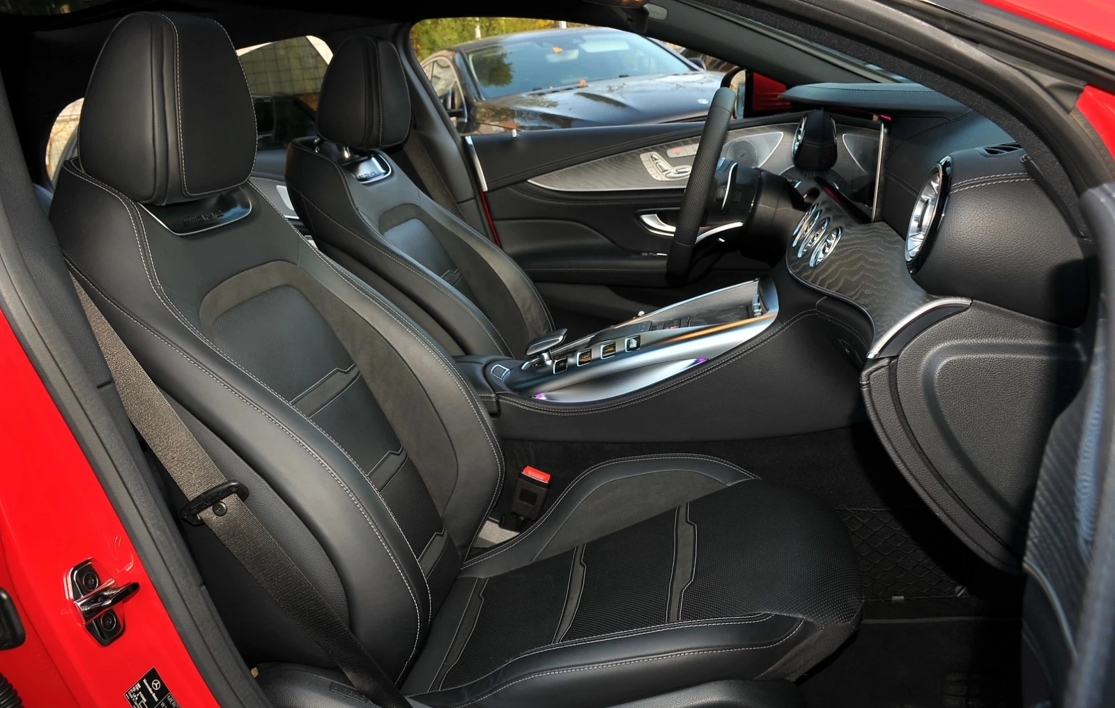 Mercedes-Benz AMG GT 53 4-Door Coupe EQ Boost 4MATIC+  - изображение 8