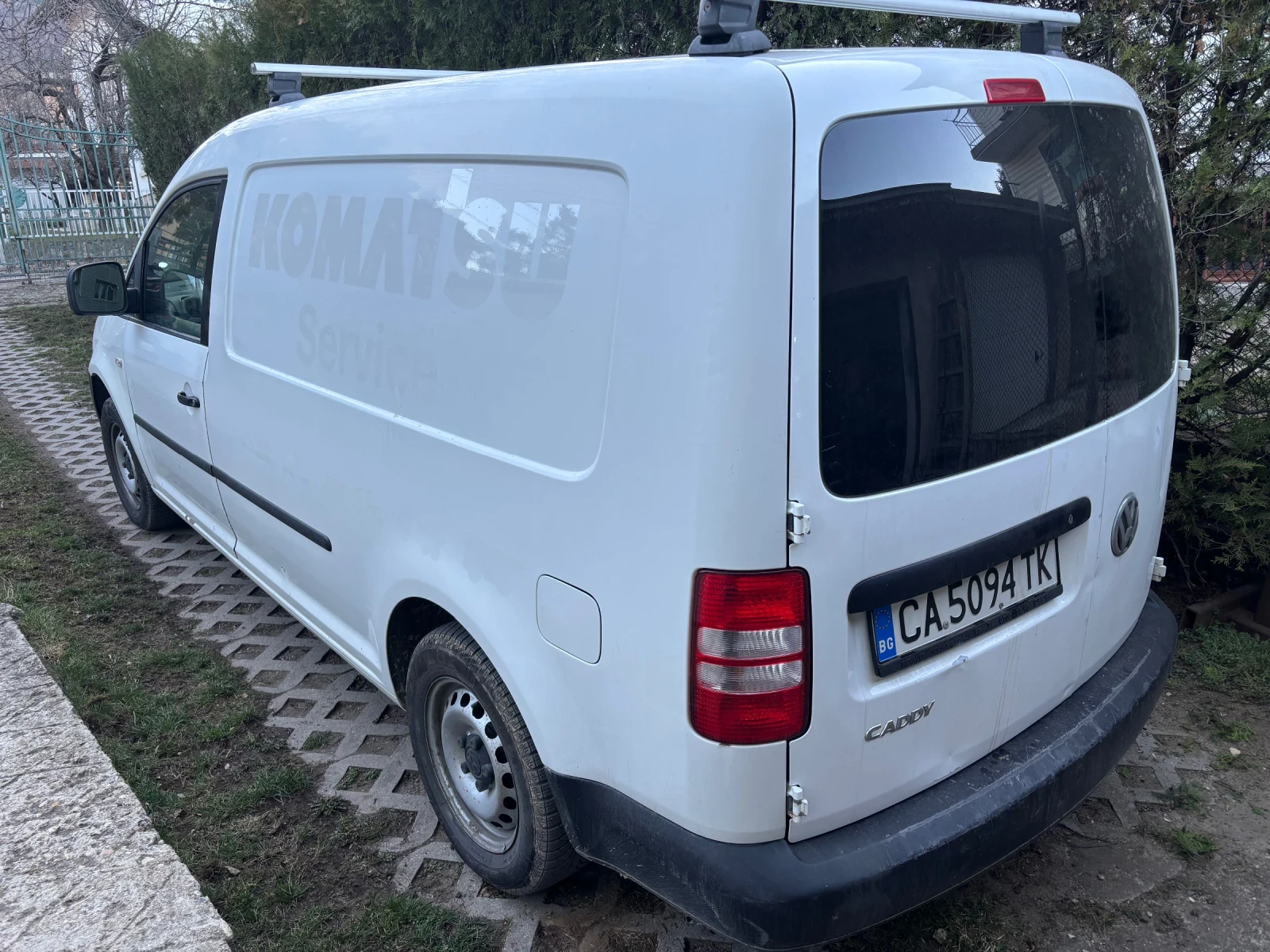 VW Caddy, снимка 2 - Автомобили и джипове - 53801105