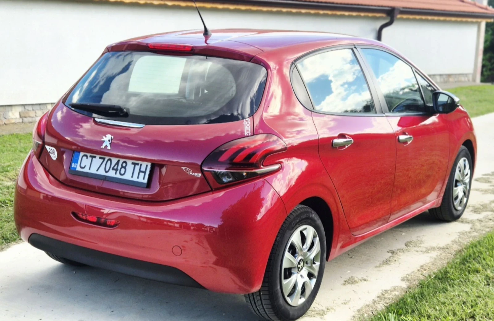 Peugeot 208 1.2i PureTech , снимка 4 - Автомобили и джипове - 54941458